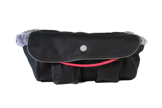 Weekender 4Seasons — Black with contrast stitching, size M