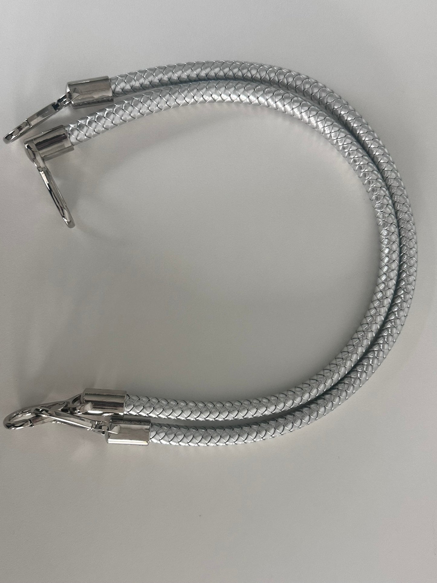 Snap it — braided interchangeable handle