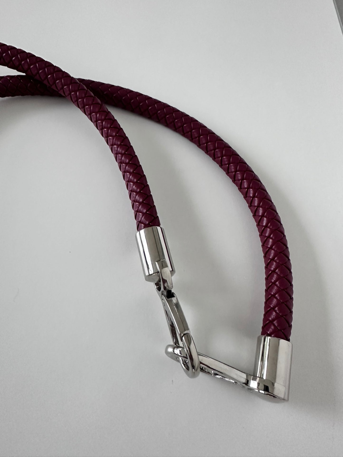 Snap it — braided interchangeable handle