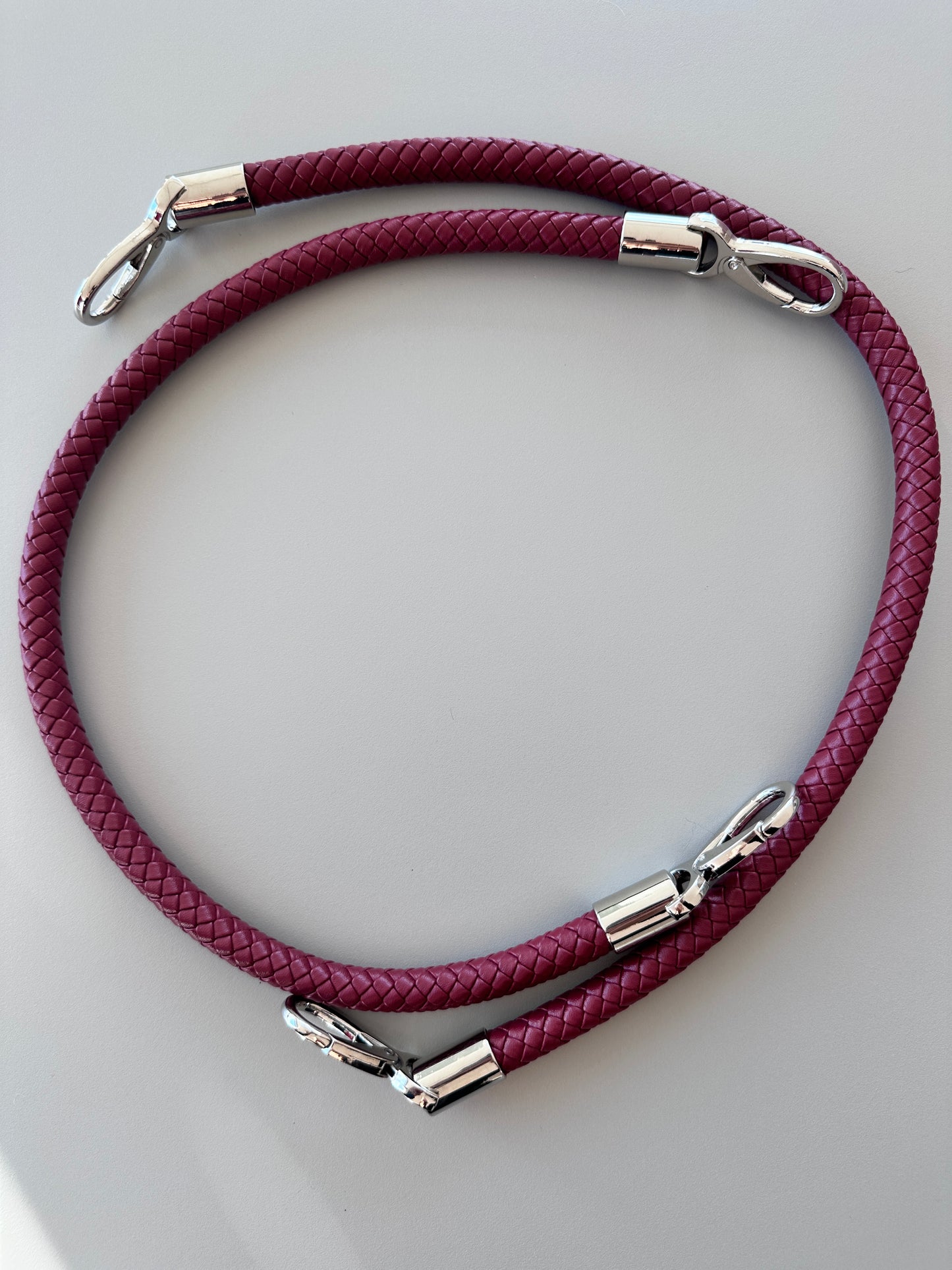 Snap it — braided interchangeable handle