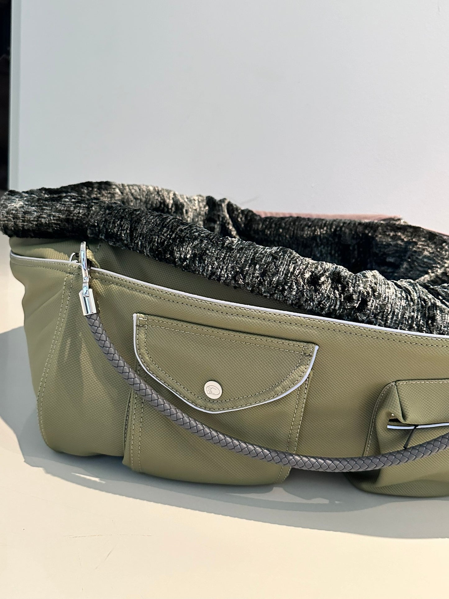 Bolsa de transporte para perros Weekender 4Seasons, verde musgo, M