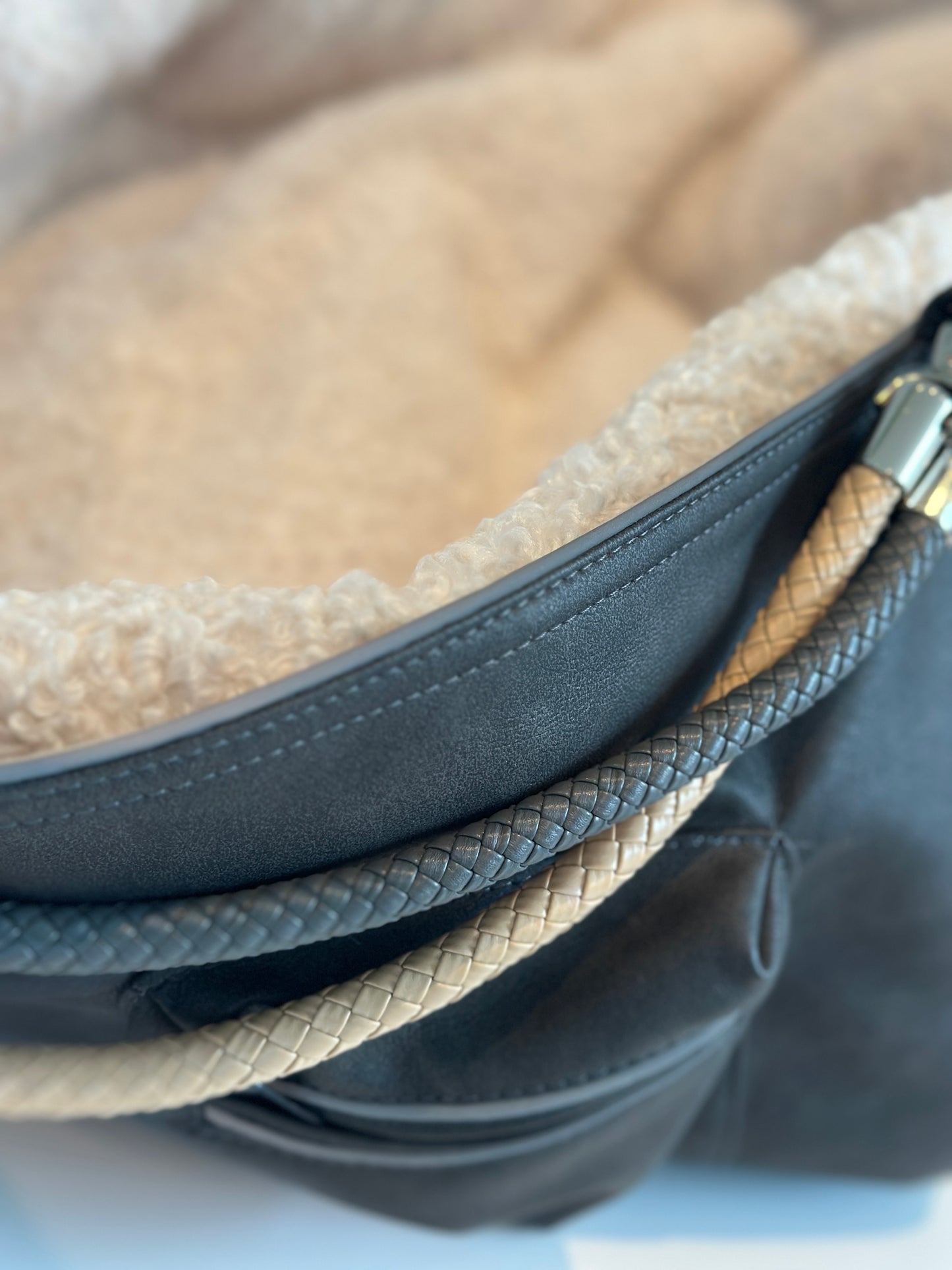 Weekender 4Seasons — anthracite / natural, size M