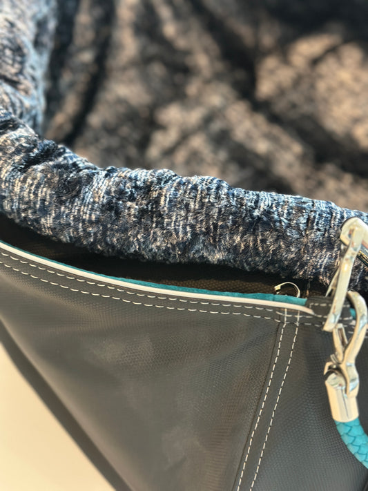 Weekender 4Seasons — Black / Turquoise, size M