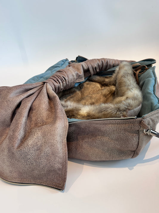 Weekender 4Seasons — Taupe with crossbody strap, size M